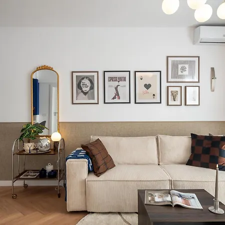 Riverline 2bdr Oldtown Bukareszt