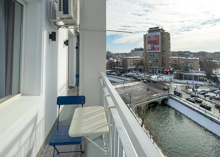Riverline 2bdr Oldtown Apartament