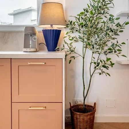 Riverline | 2bdr | Oldtown *