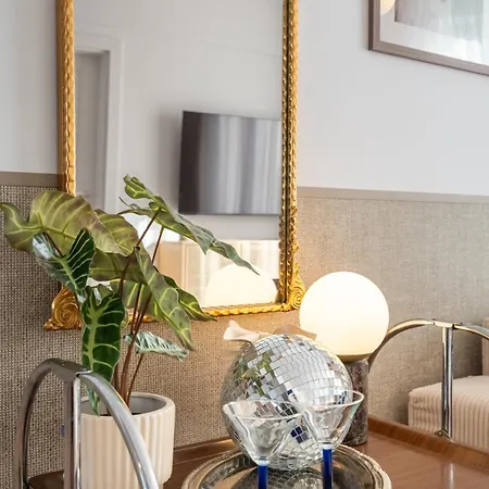 Riverline | 2bdr | Oldtown Apartament Bucureşti