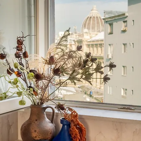 Riverline | 2bdr | Oldtown *