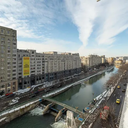Apartament Riverline | 2bdr | Oldtown Bucureşti