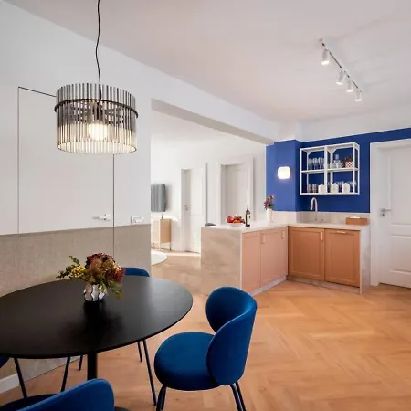 Apartament Riverline | 2bdr | Oldtown *