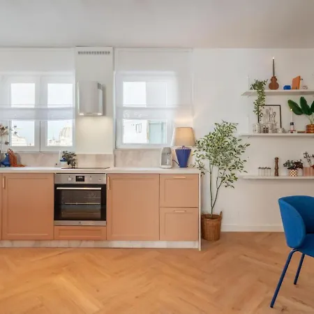 Riverline | 2bdr | Oldtown *
