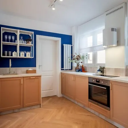 Apartment Riverline | 2bdr | Oldtown Bucharest