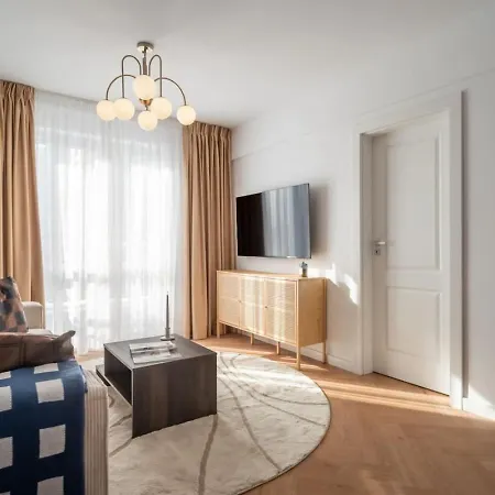 Riverline | 2bdr | Oldtown Bucharest