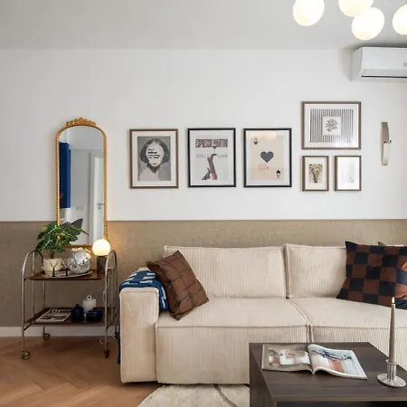 Riverline | 2bdr | Oldtown Apartment *