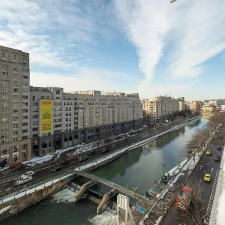 Riverline | 2bdr | Oldtown