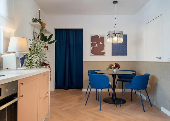 Riverline 2bdr Oldtown *