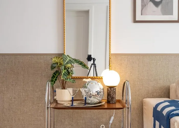 Apartment Riverline 2bdr Oldtown Bukarest