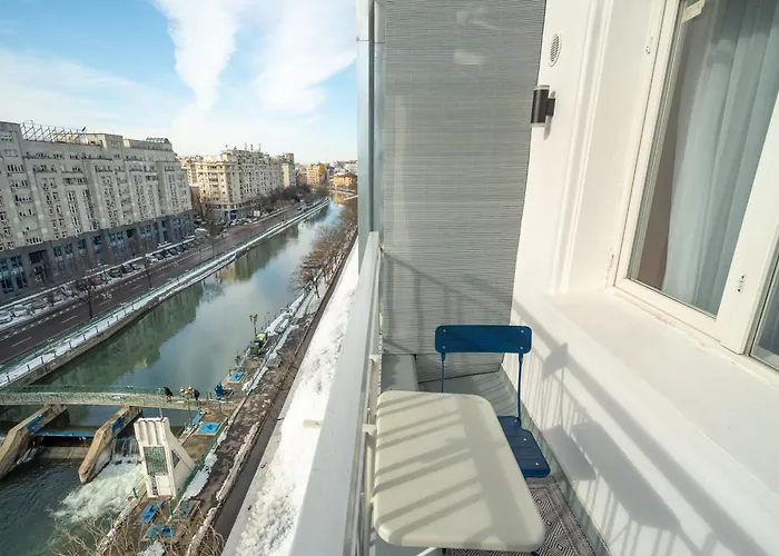 Riverline 2bdr Oldtown