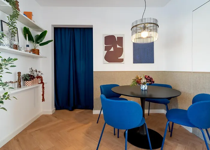 Riverline 2bdr Oldtown